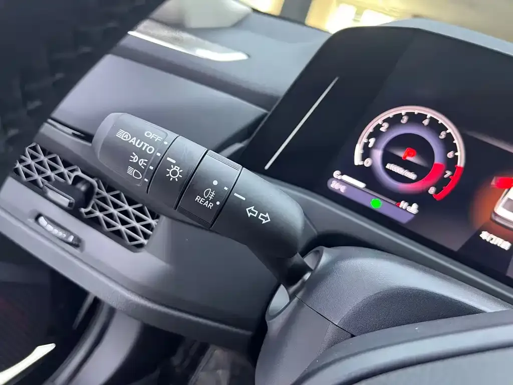Honda Accord — фото 10