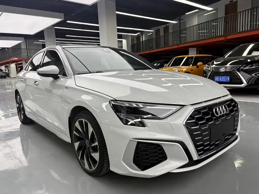 Audi A3 — фото 8