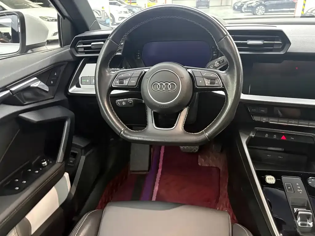 Audi A3 — фото 9