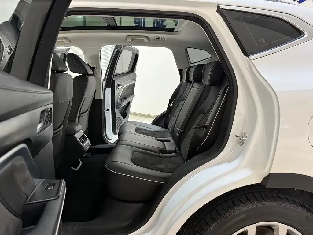 Haval H6 — фото 9