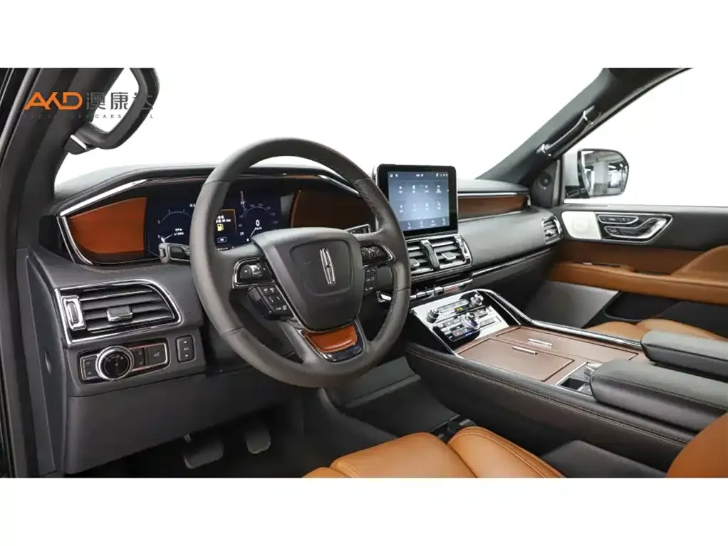 Lincoln Navigator — фото 10