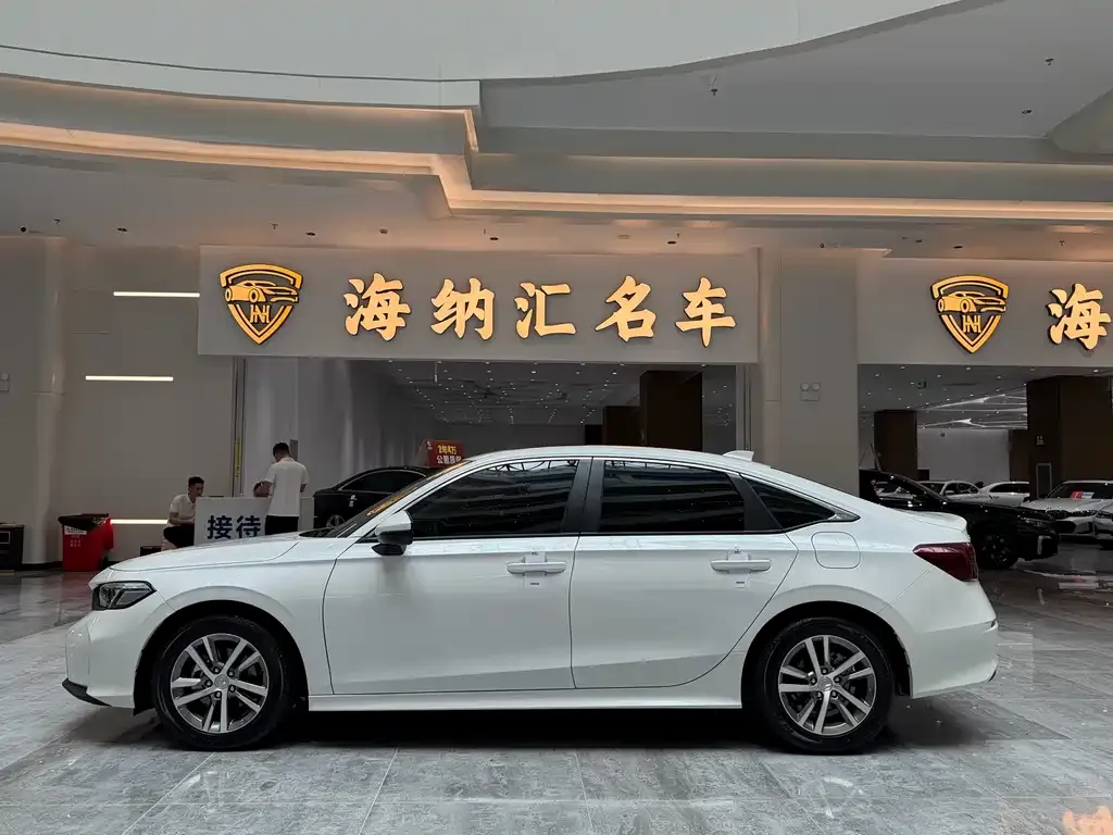 Honda Civic — фото 6