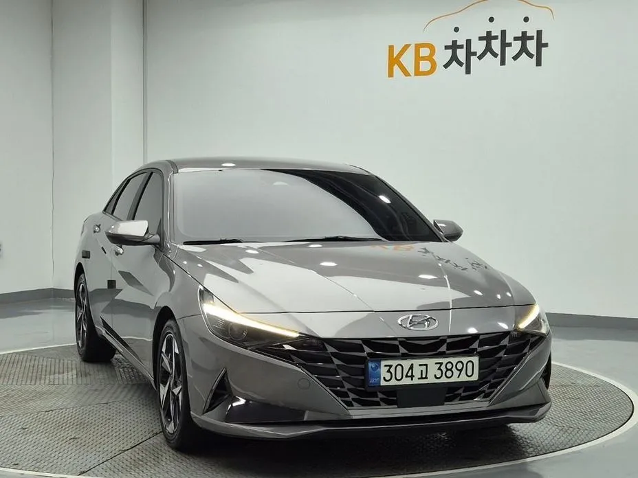 Hyundai AVANTE — фото 2