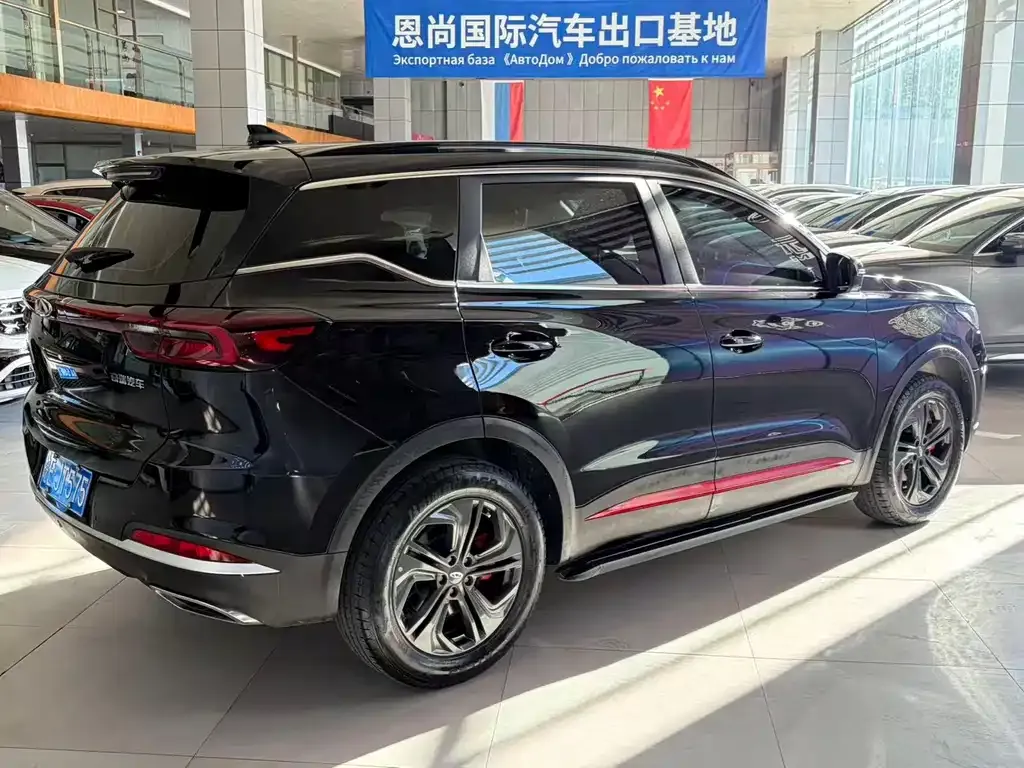 Chery Tiggo 7 — фото 6