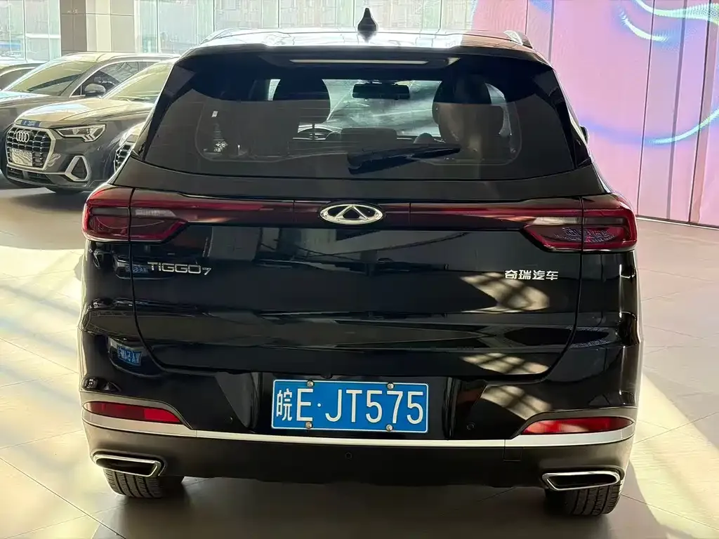 Chery Tiggo 7 — фото 10