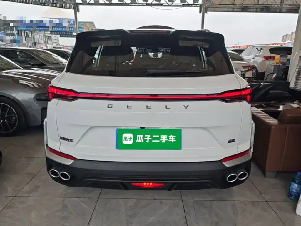 Geely Binyue — фото 9