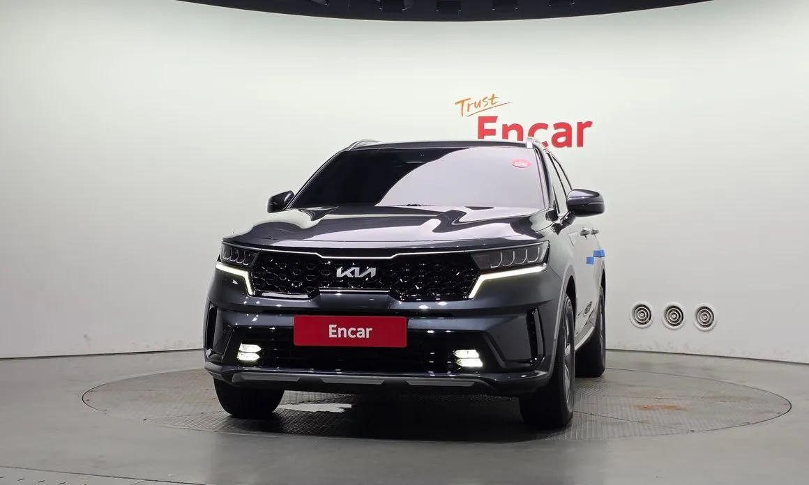 Kia Sorento — фото 6