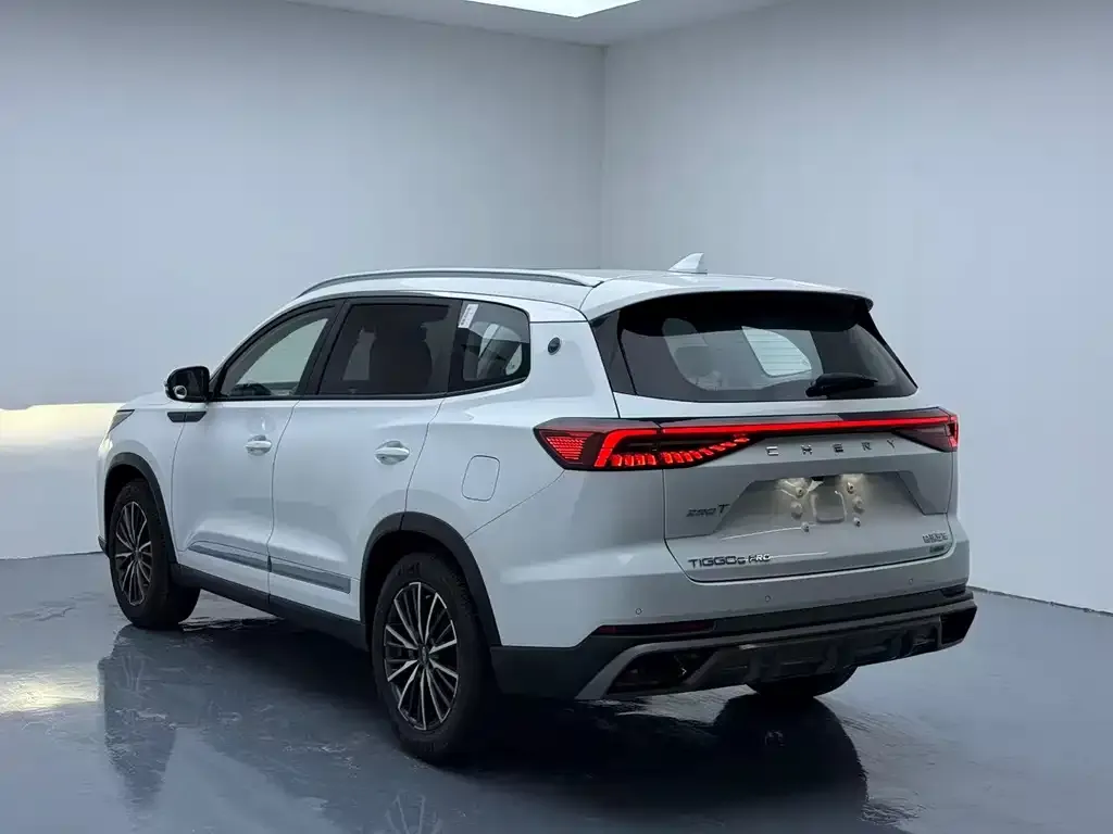 Chery Tiggo 8 PRO — фото 4