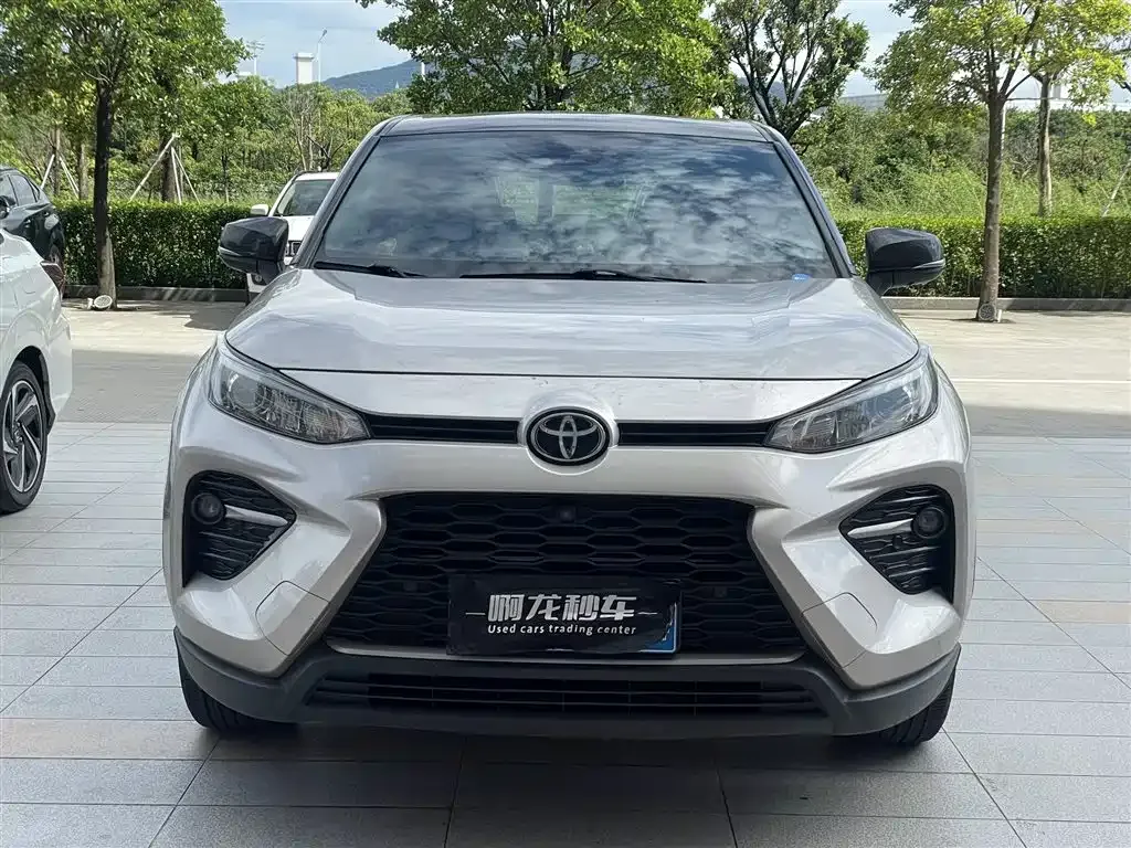 Toyota Wildlander — фото 8