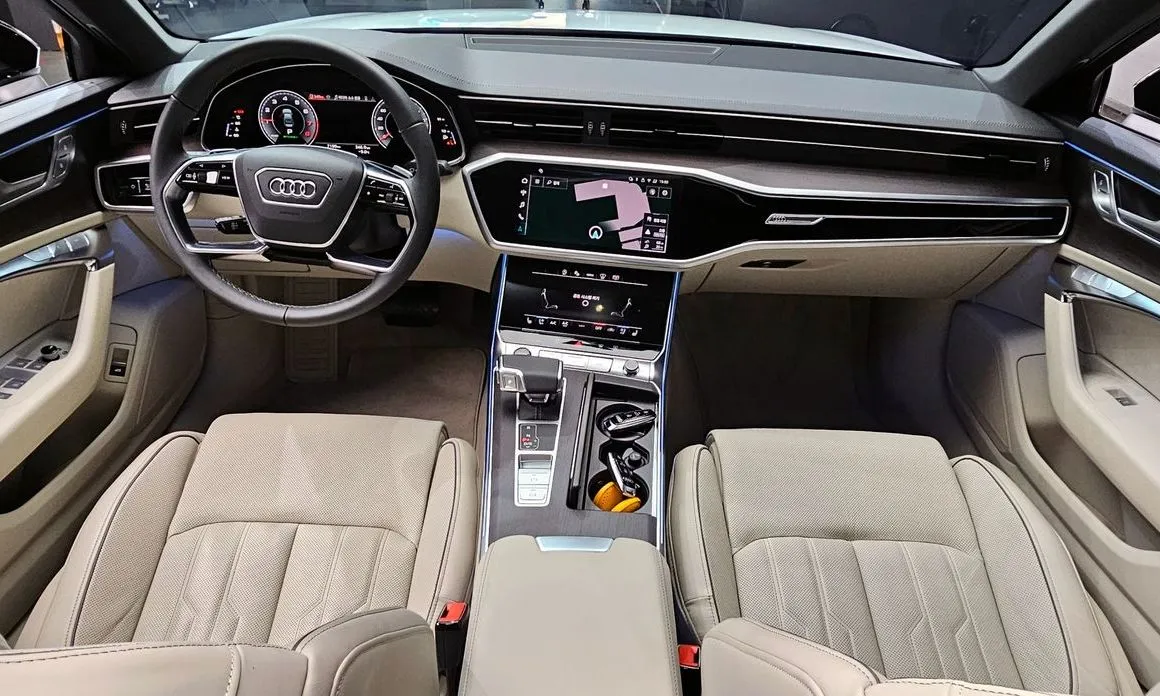 Audi A6 — фото 8