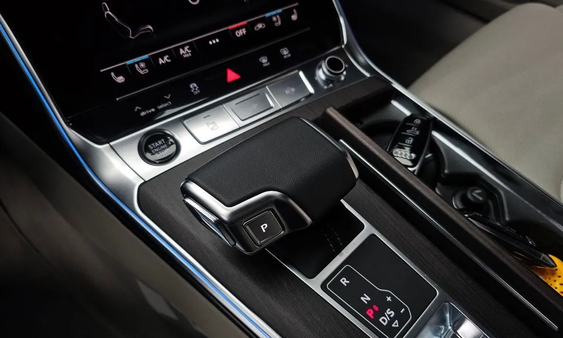 Audi A6 — фото 6