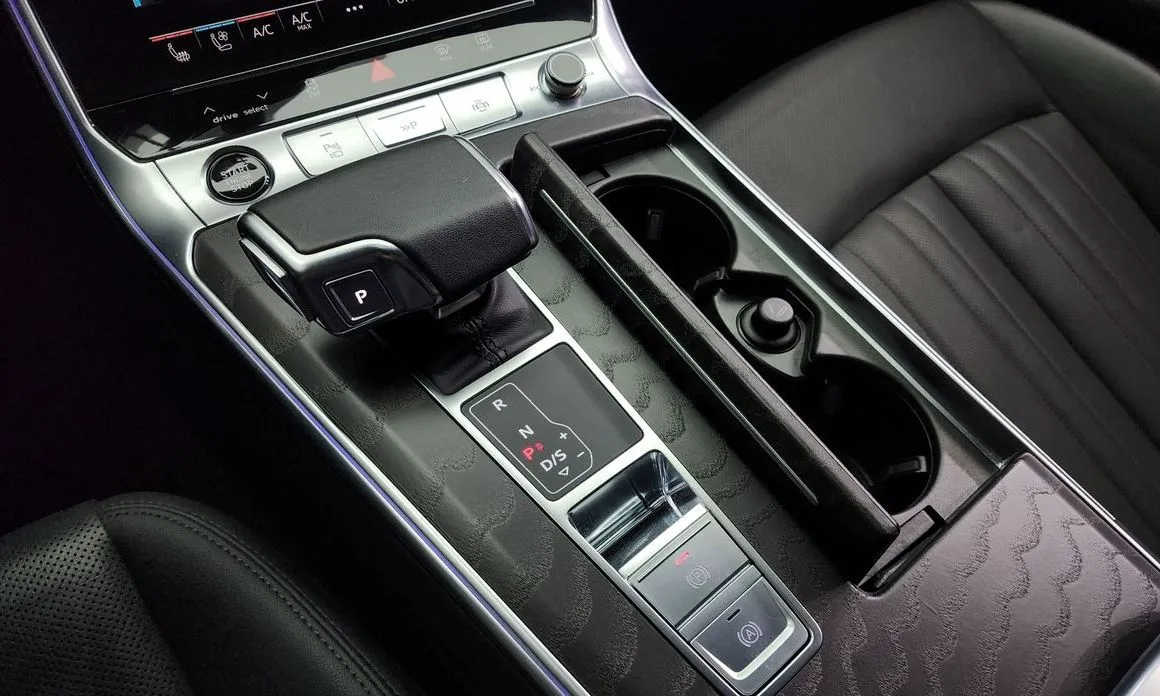 Audi A6 — фото 4