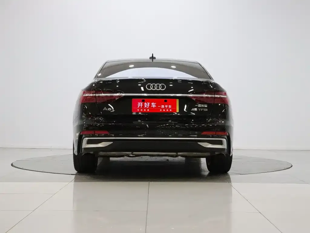 Audi A6L — фото 9