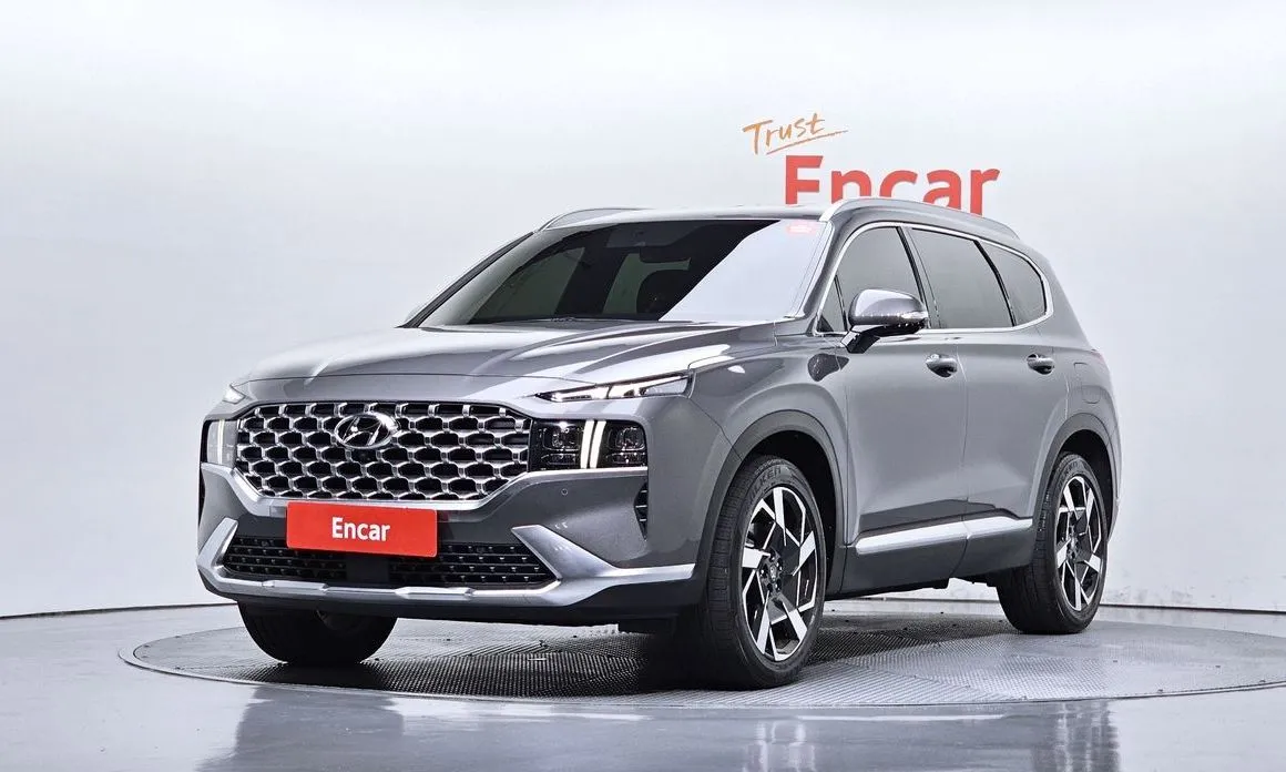 Hyundai Santafe — фото 1