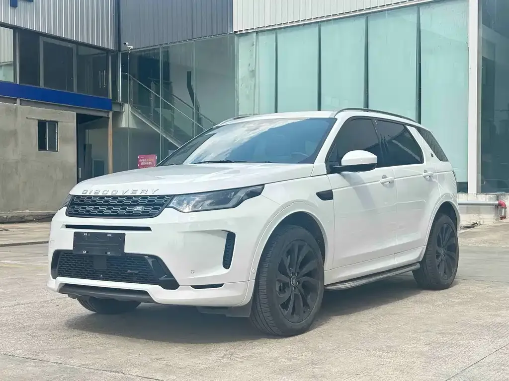 Land Rover Discovery Sport — фото 1