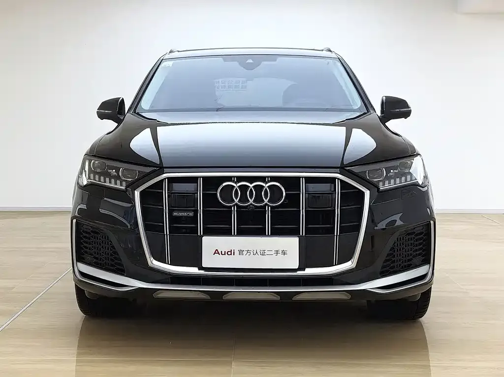 Audi Q7 — фото 8