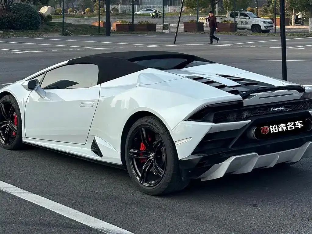 Lamborghini Huracan — фото 6