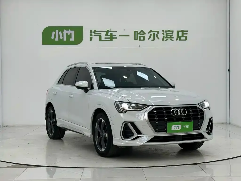 Audi Q3 — фото 5