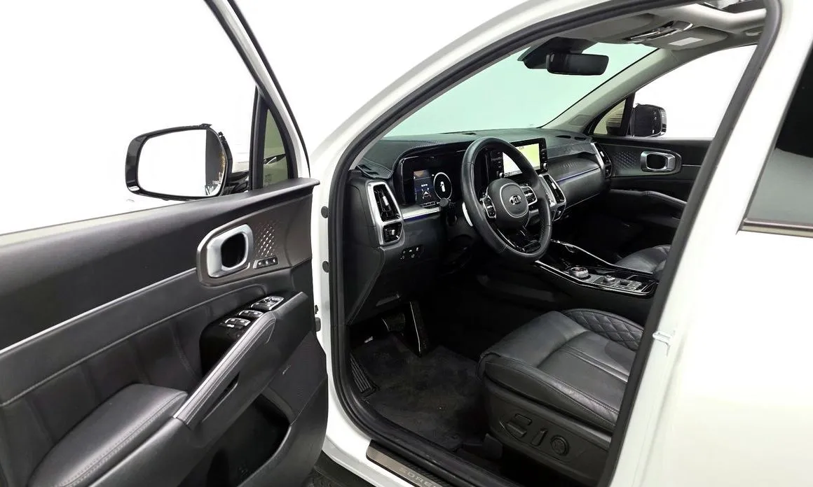 Kia Sorento — фото 5