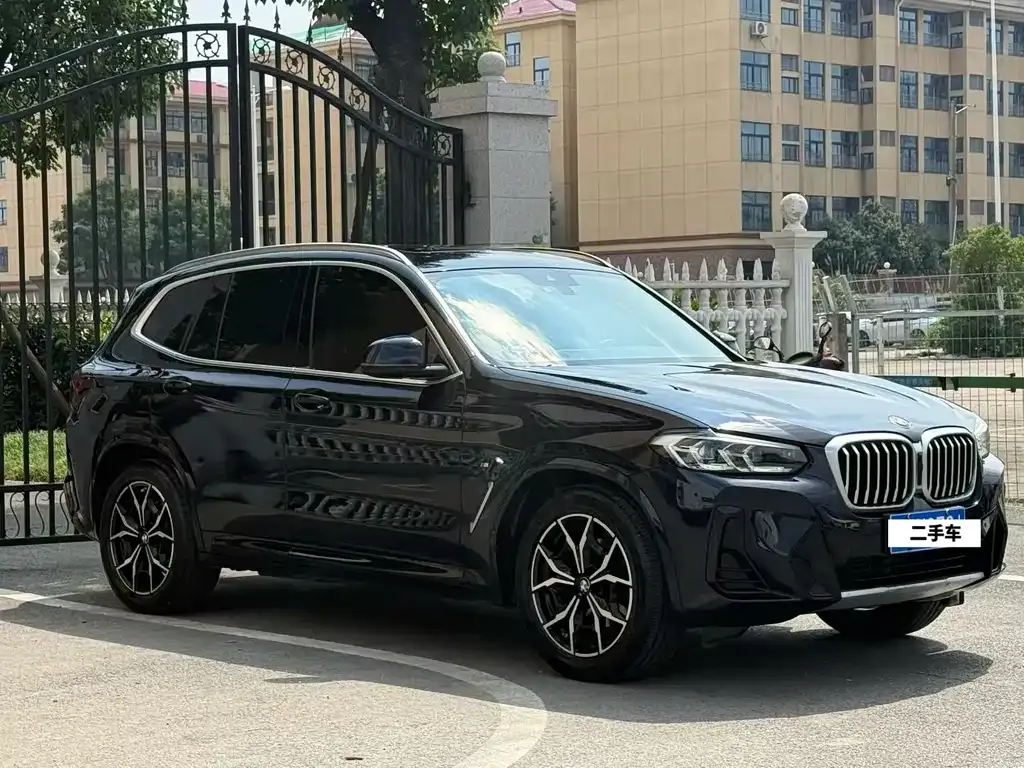 BMW X3 — фото 7