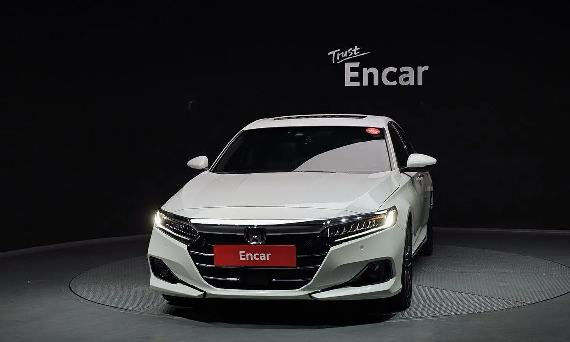Honda Accord — фото 6