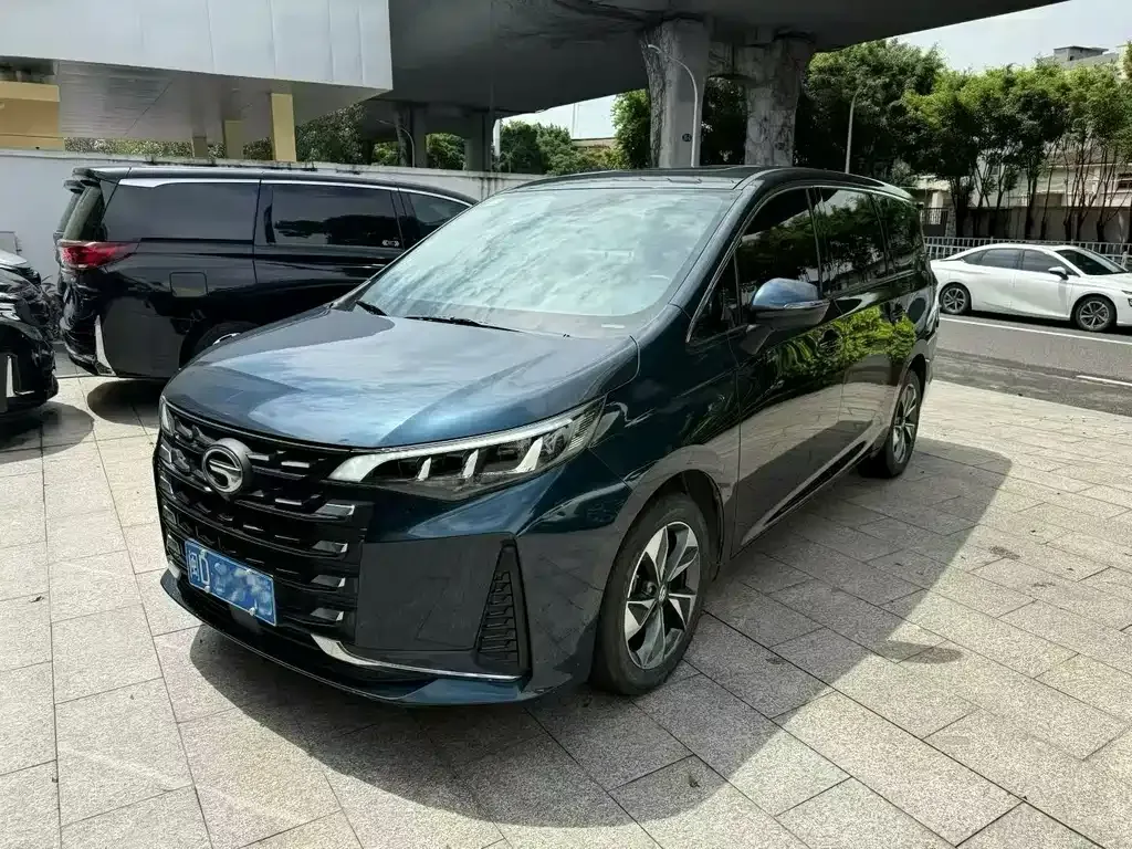 GAC Motor Trumpchi M6 — фото 1