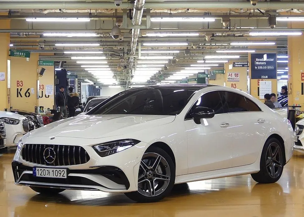 Mercedes-Benz CLS-Class — фото 1