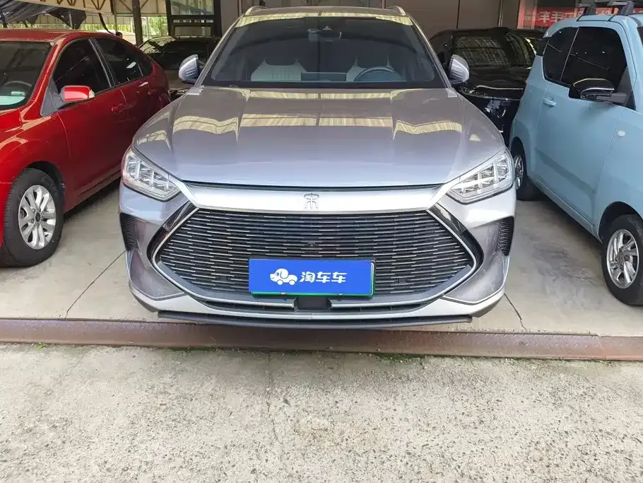 BYD PLUS New Energy — фото 1