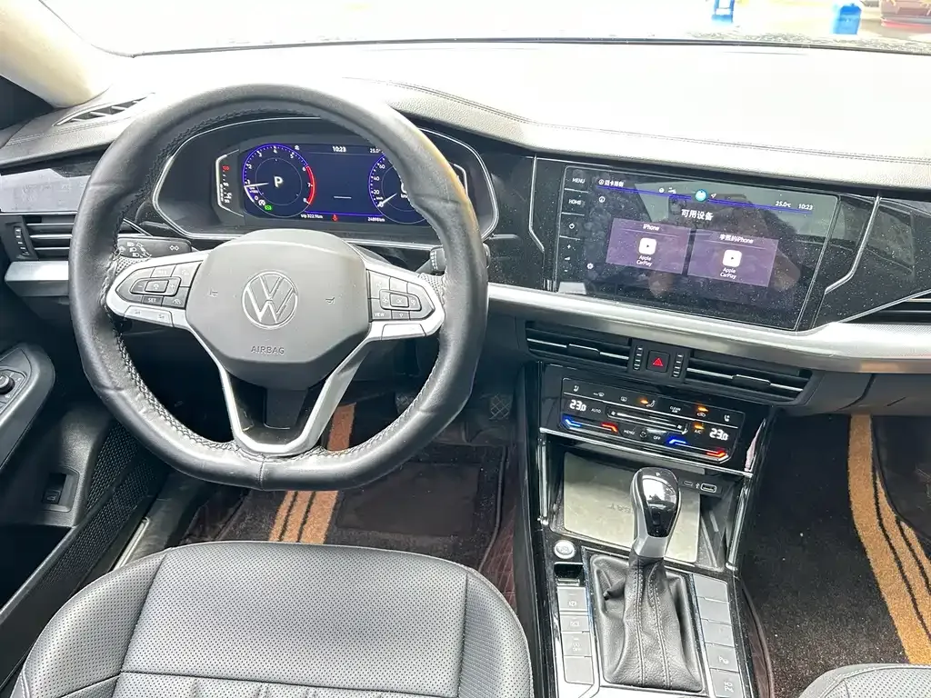 Volkswagen Passat — фото 5