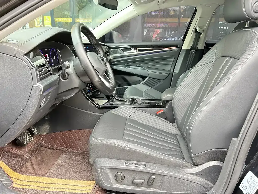 Volkswagen Passat — фото 8