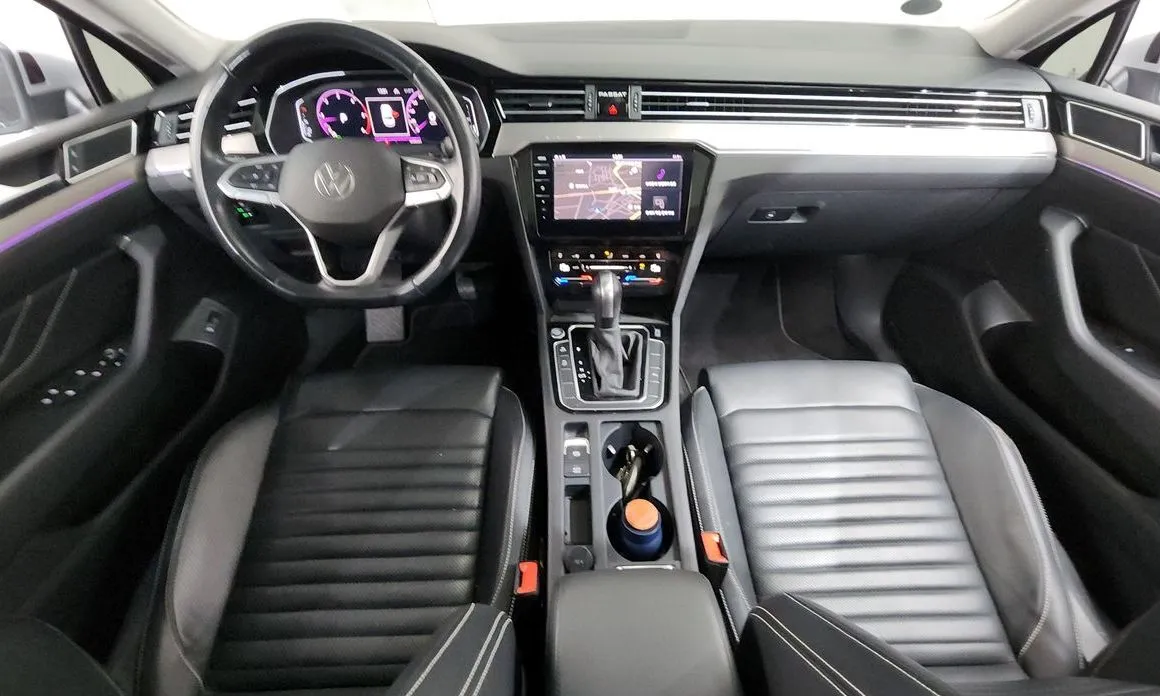 Volkswagen Passat — фото 8
