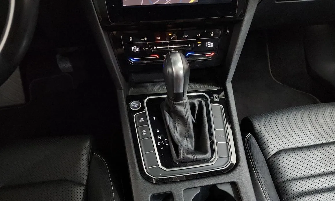 Volkswagen Passat — фото 3