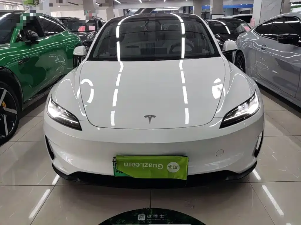 Tesla Model 3 — фото 4