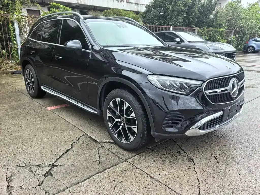 Mercedes-Benz GLC — фото 10