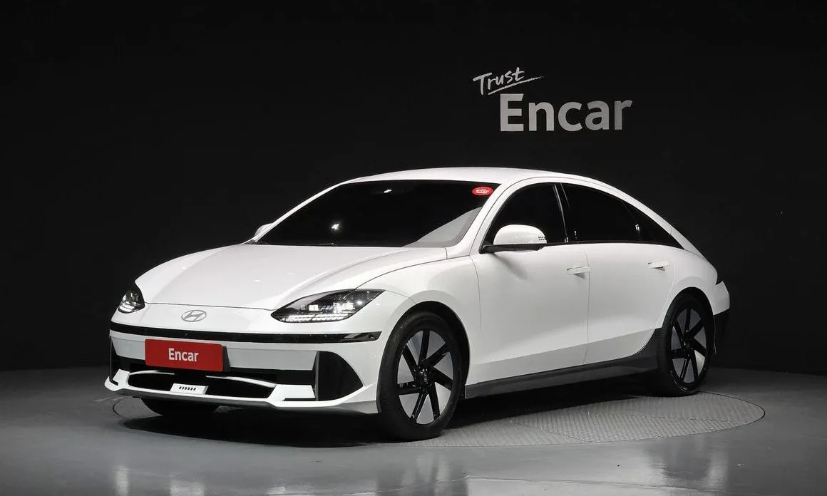 Hyundai Ioniq6 — фото 1