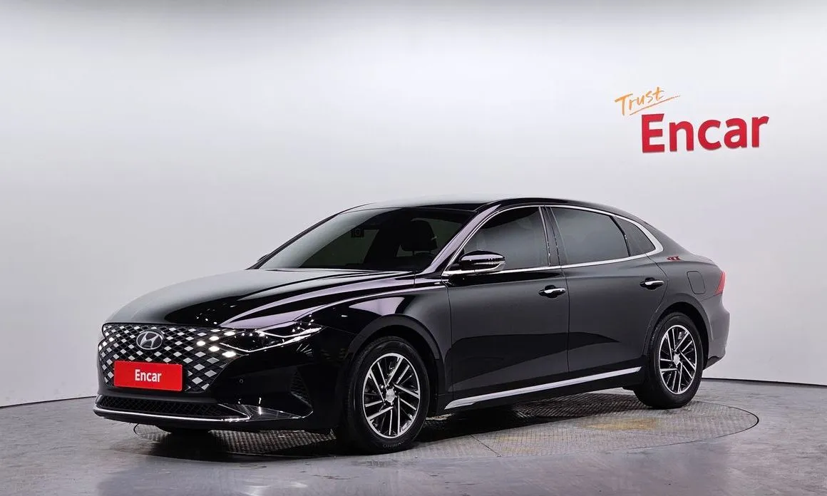 Hyundai Grandeur — фото 1