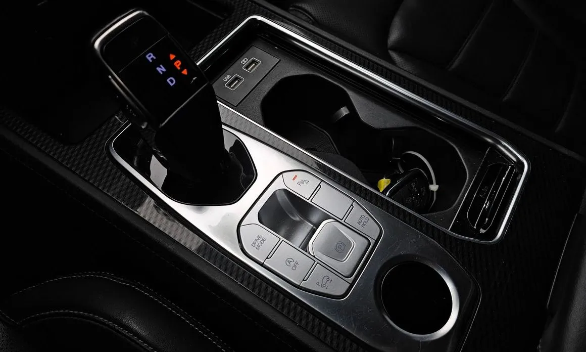 KG Mobility (Ssangyong) Rexton — фото 2
