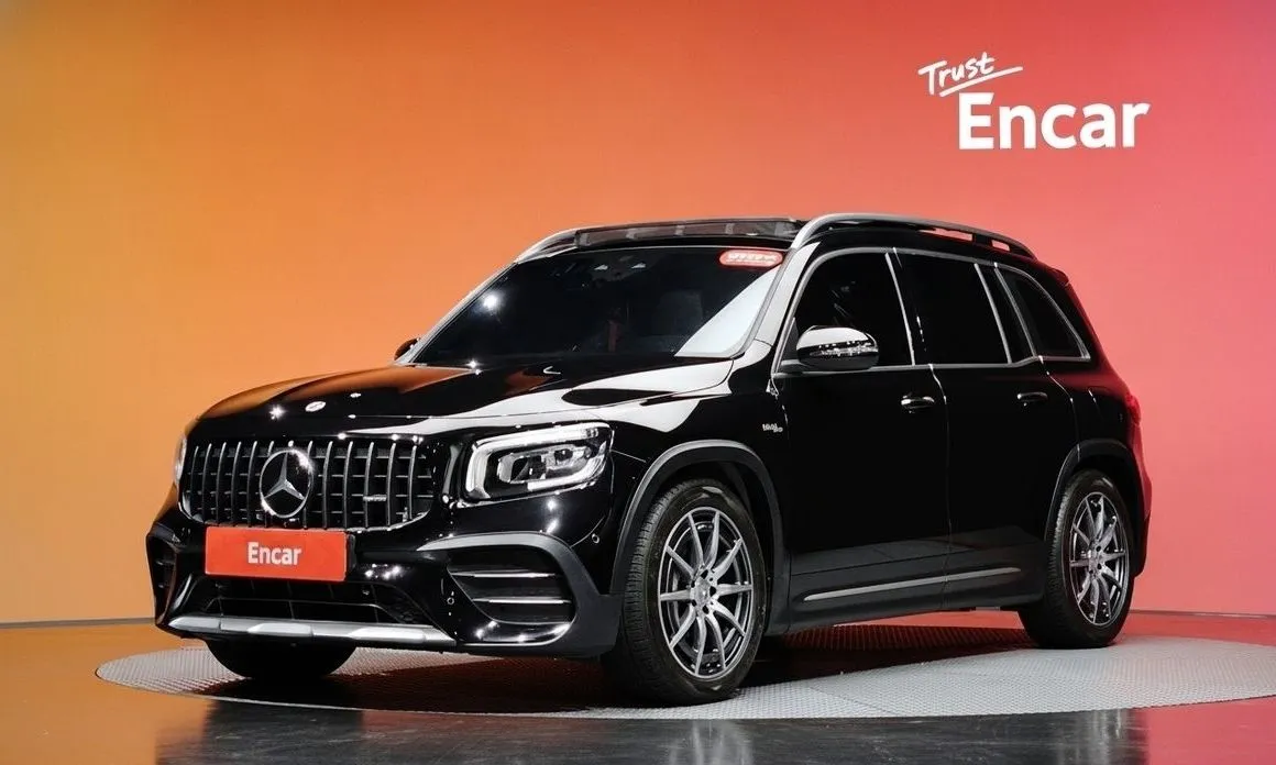 Mercedes-Benz GLB-Class — фото 1