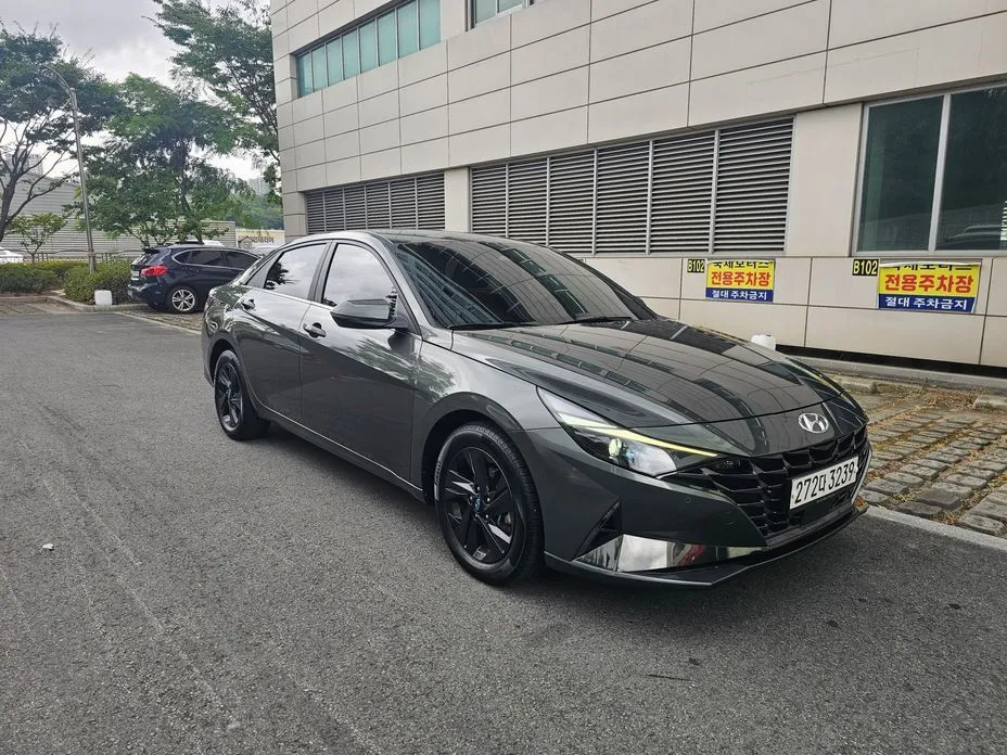 Hyundai AVANTE — фото 3