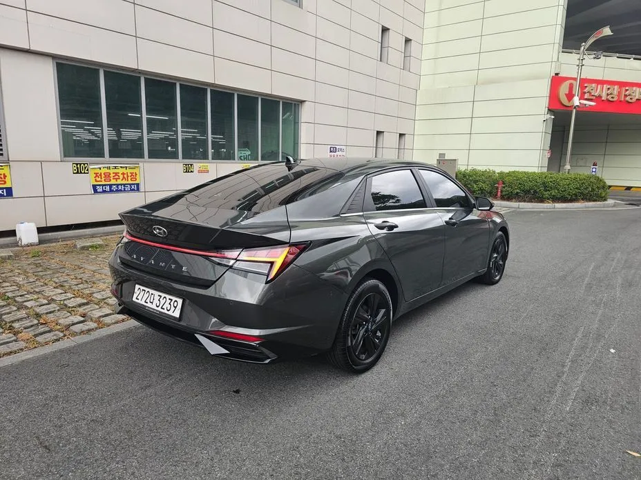 Hyundai AVANTE — фото 9