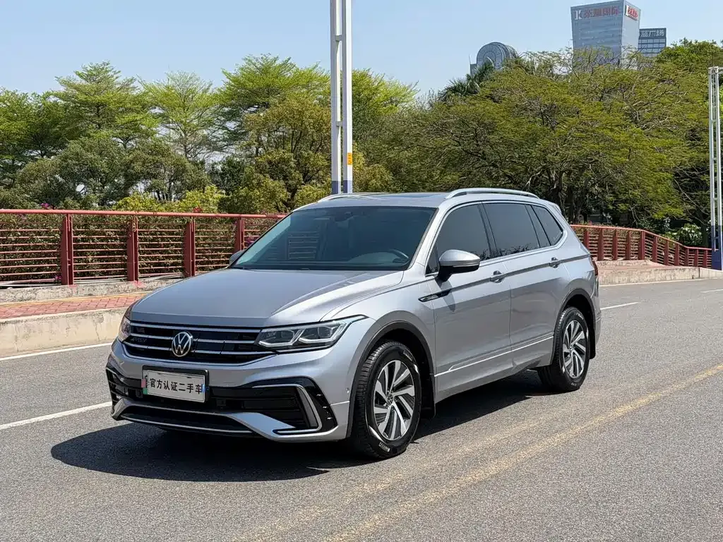 Volkswagen 途观L插电混动 — фото 1