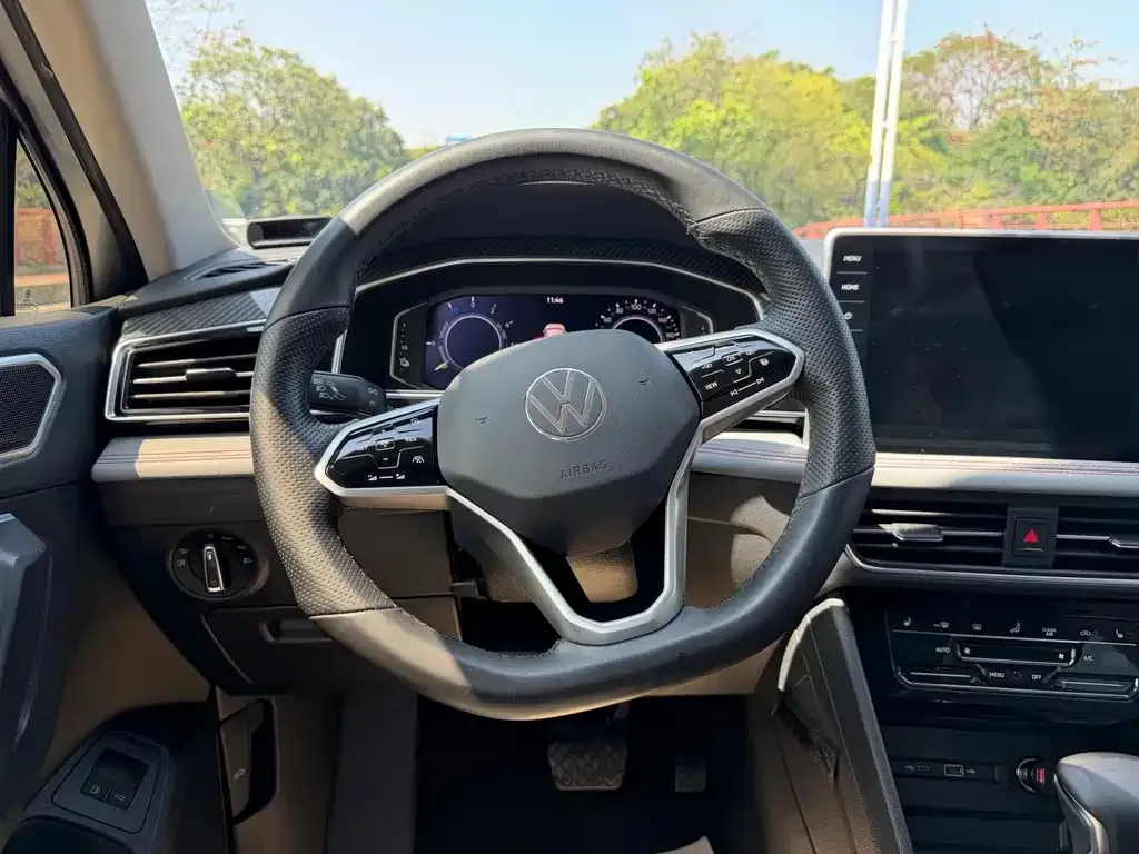 Volkswagen 途观L插电混动 — фото 2