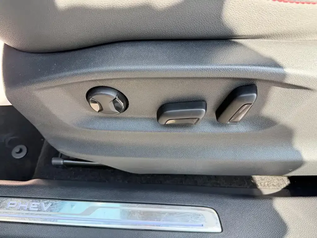 Volkswagen 途观L插电混动 — фото 4