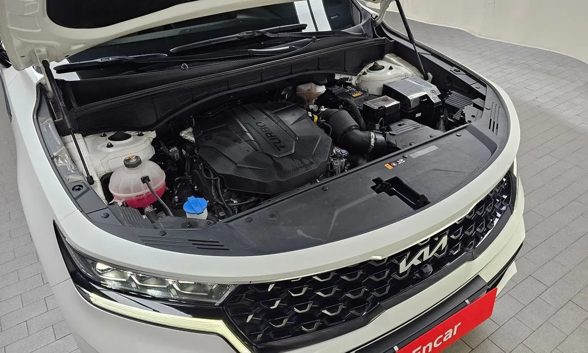 Kia Sorento — фото 9