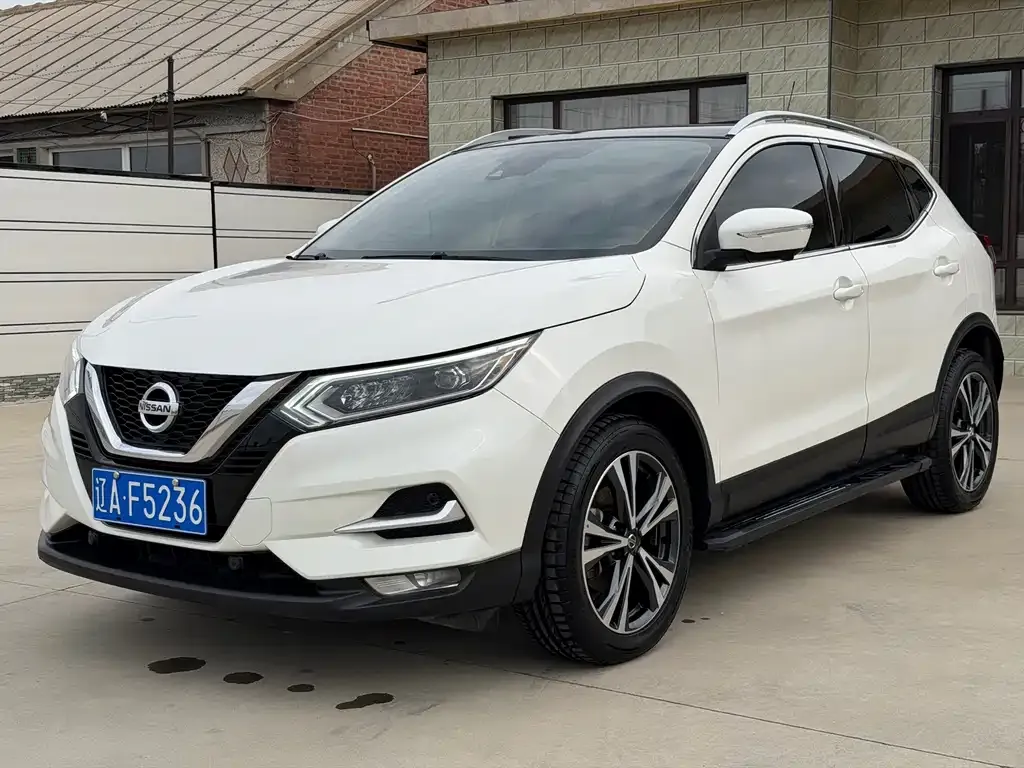 Nissan Qashqai — фото 4