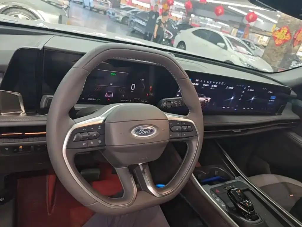 Ford Edge — фото 7