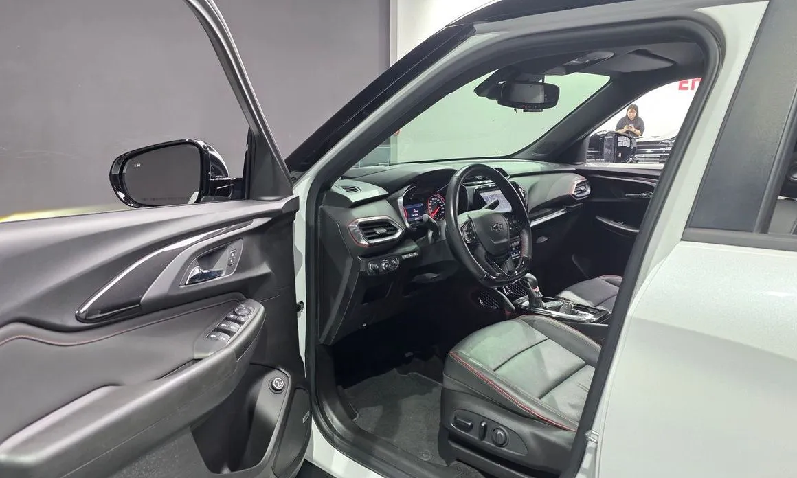 Chevrolet (GM Daewoo) Trailblazer — фото 6