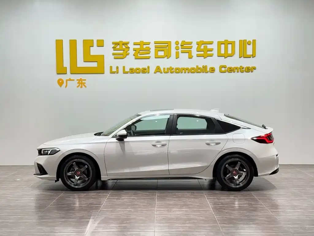 Honda Civic — фото 9