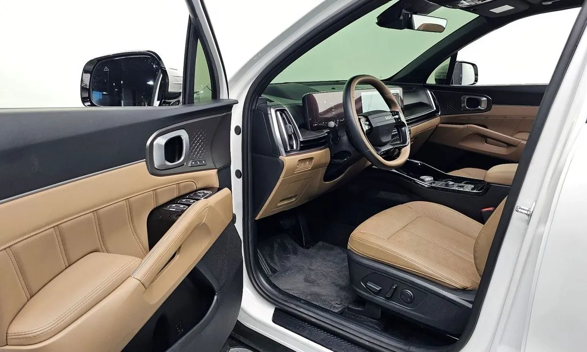 Kia Sorento — фото 8