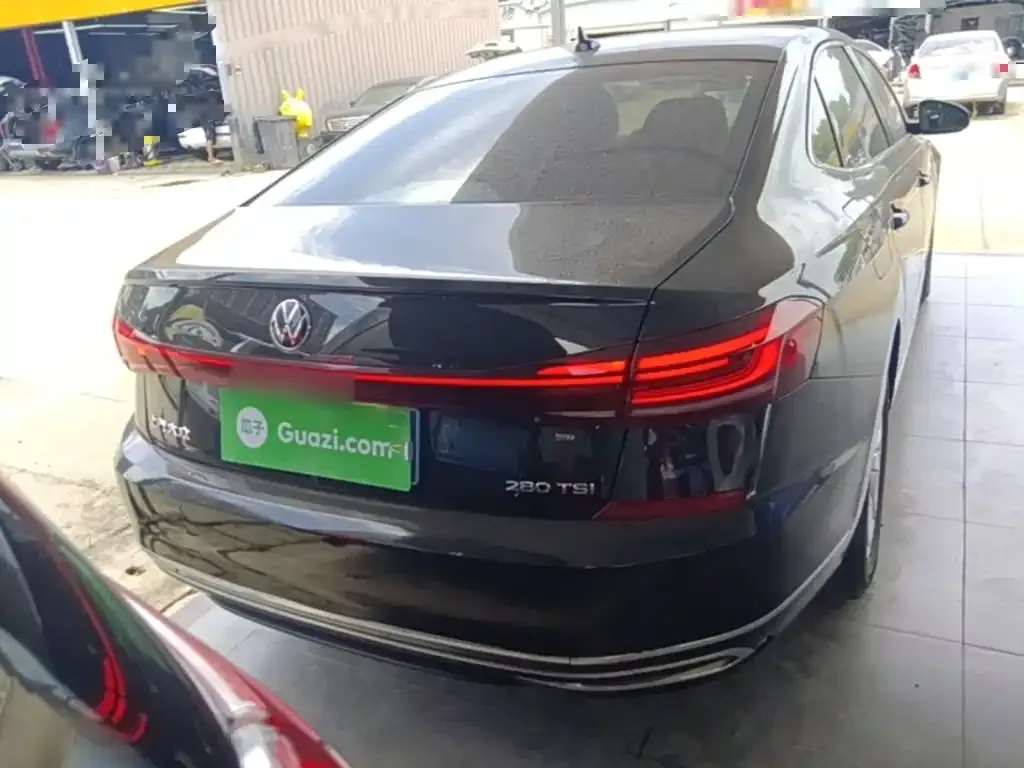 Volkswagen Passat — фото 8